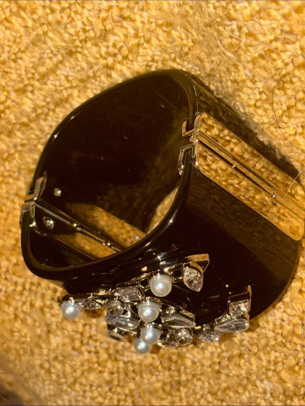 🪩🖤🔗  CC Cuff   🔗🖤🪩 - Picture 6 of 15